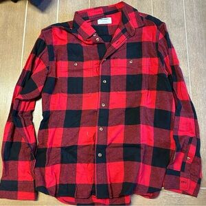 Old Navy Men's Red and Black Plaid Shirt